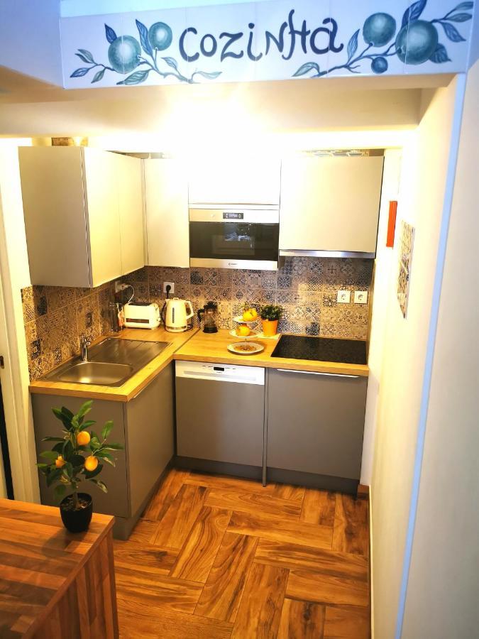 Charming Portuguese Style Apartment, For Rent "Vida A Portuguesa", "Fruta Or Polvo" Alojamento Local Portimão Exteriör bild